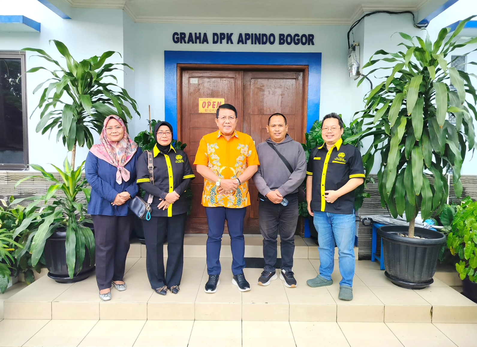Audiensi Golden Glory Property